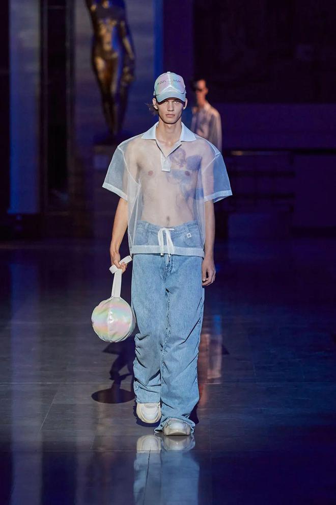 看完新衣服真的想试试「透视装」…(图15)