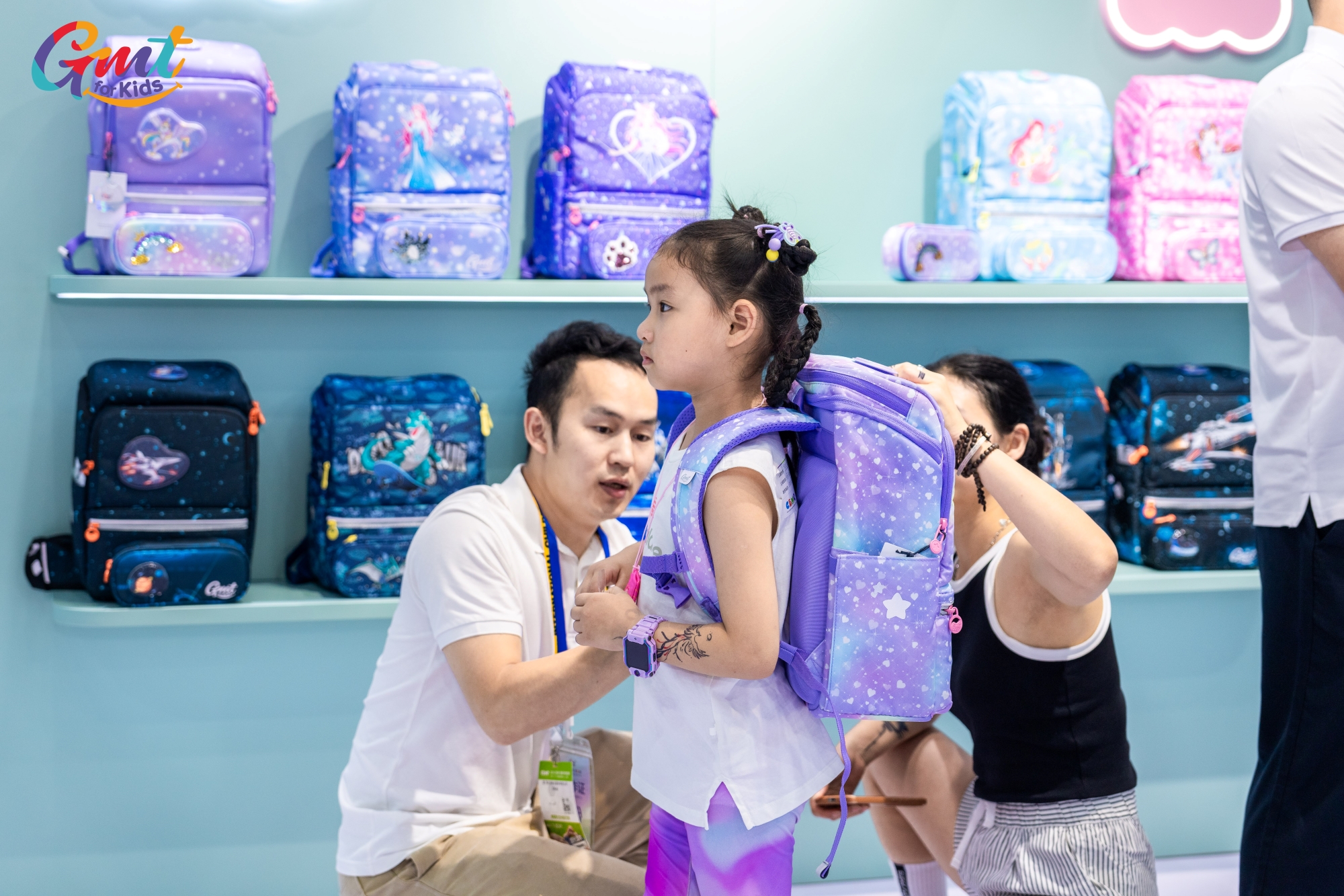 GMTforKids亮相2024上海CBME持续领跑高端儿童护脊书包市场！(图7)