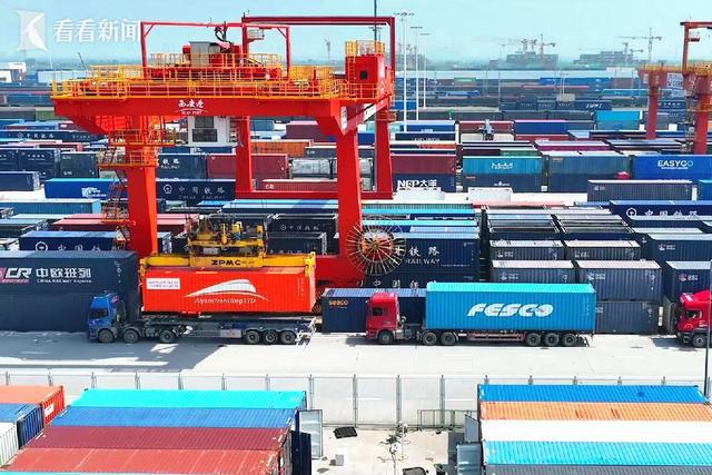 中欧班列（西安）开行今年首趟跨里海、黑海班列(图3)
