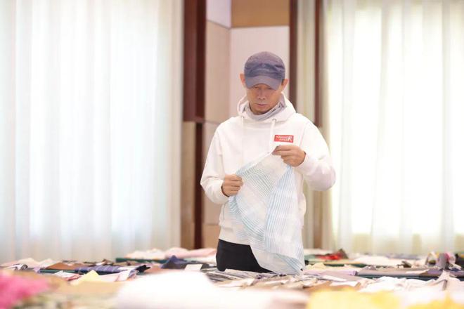 4000款精品面料齐聚2025春夏中国流行面料入围评审传递了哪些新设计与新理念？(图17)