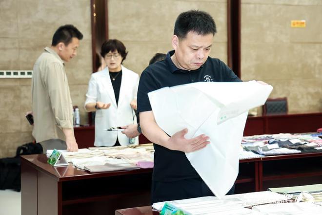 多维度呈现开发方向第七届中国生态环保面料设计大赛评审会开评(图14)