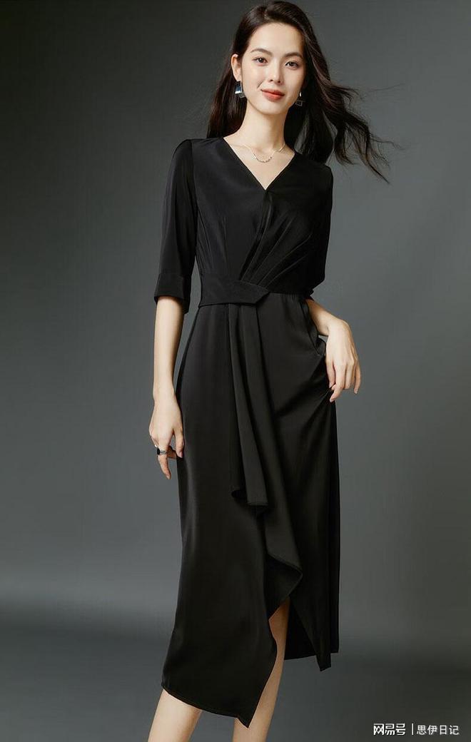 高级设计感的法式连衣裙不仅时尚优雅而且个性与气质都很出众(图2)