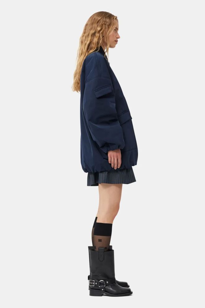 麂皮包、赛车鞋…这些单品才是时尚新顶流！(图31)