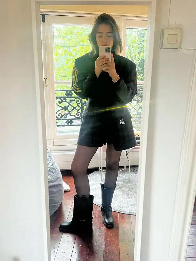 麂皮包、赛车鞋…这些单品才是时尚新顶流！(图30)