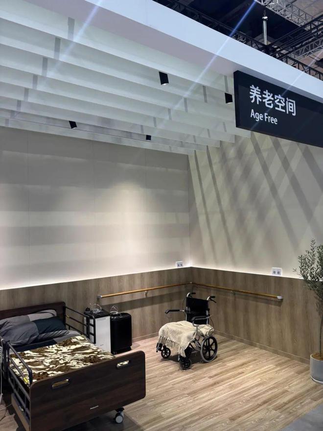 “宅家”也能高科技？家居新品让“躺平”生活也智能｜2024进博会(图9)