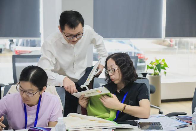 走进宁波多家纺服企业纤维流行趋势精准对接下游需求(图5)