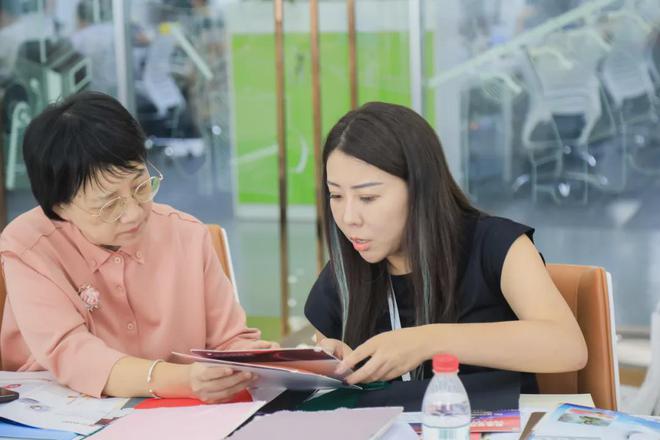 走进宁波多家纺服企业纤维流行趋势精准对接下游需求(图8)