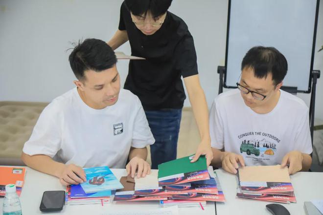 走进宁波多家纺服企业纤维流行趋势精准对接下游需求(图7)