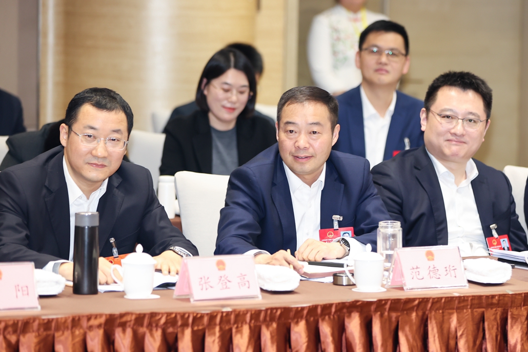 宿迁市泗阳县县长范德珩：2027年全县经济总量迈上千亿台阶(图1)