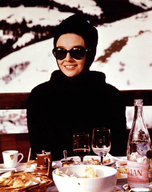 雪场即秀场时髦户外人绝不认输！(图6)