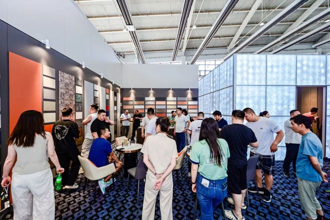 2024首届中国沈阳酒店沐浴商用空间设计与用品博览会盛大开幕(图12)
