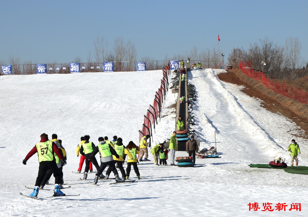 深读淄博丨冰雪“冷资源”点燃淄博消费“热引擎”(图4)