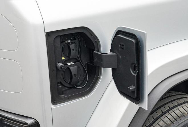 PUMA再度联袂街头品牌Liberaiders推出联名系列从都市到荒野探索未知之境(图15)