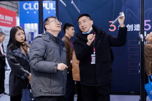 格峰亮相乌镇盛会“极光”系列隐藏式晾衣架惊艳世界设计舞台(图4)