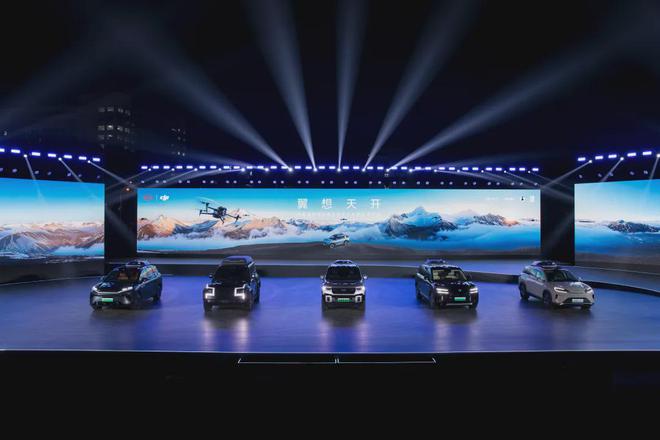 一周新车盘点小米SU7Ultra、全新CT5等重磅车型上市(图38)