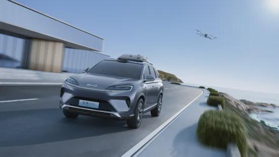 一周新车盘点小米SU7Ultra、全新CT5等重磅车型上市(图39)