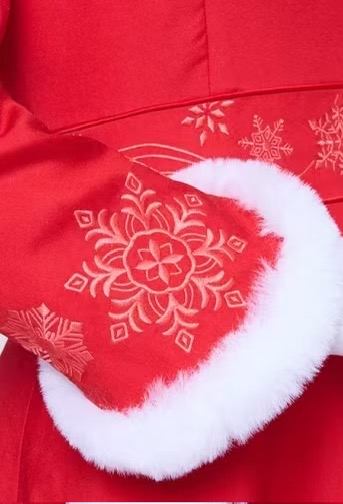 颁奖礼服、赛事制服、保障车队……亚冬会上的浙江元素亮了(图6)