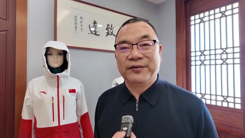 颁奖礼服、赛事制服、保障车队……亚冬会上的浙江元素亮了(图9)