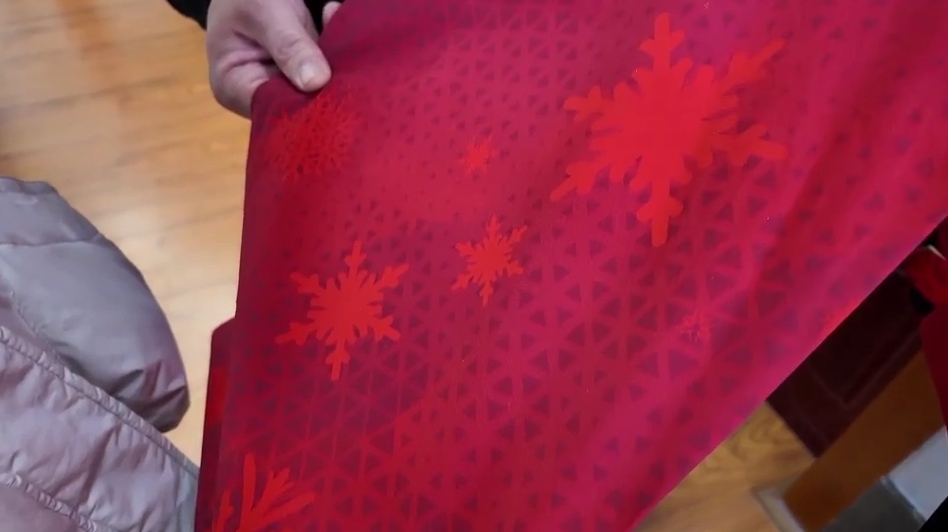 颁奖礼服、赛事制服、保障车队……亚冬会上的浙江元素亮了(图10)