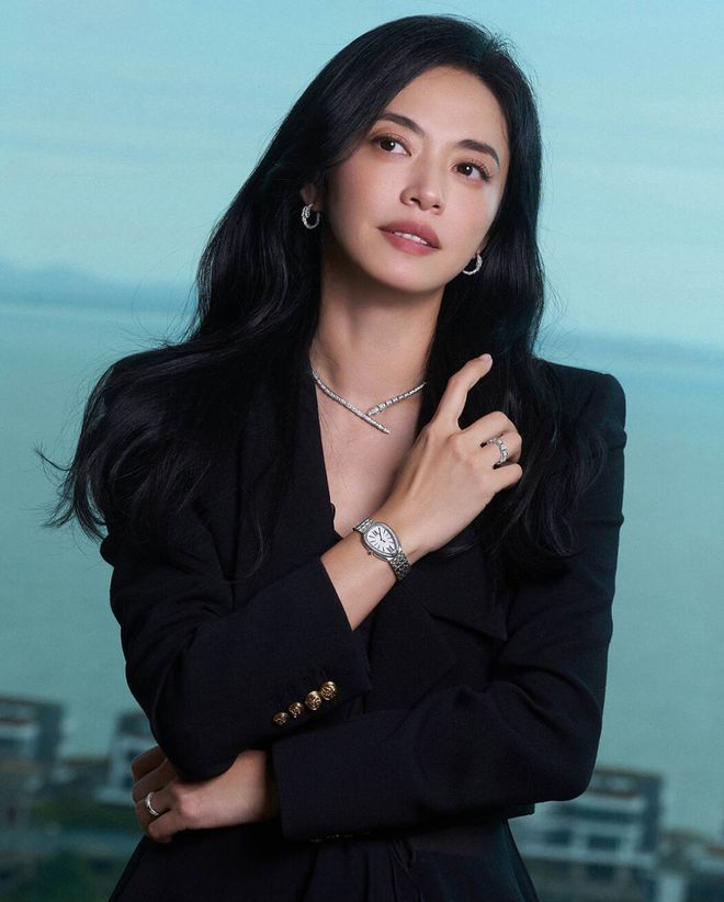 本周时尚资讯｜迈向灵蛇智慧之旅绽放卓然风姿(图2)