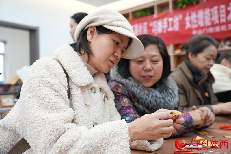新春走基层丨“妈妈岗”的“指尖经济”(图3)