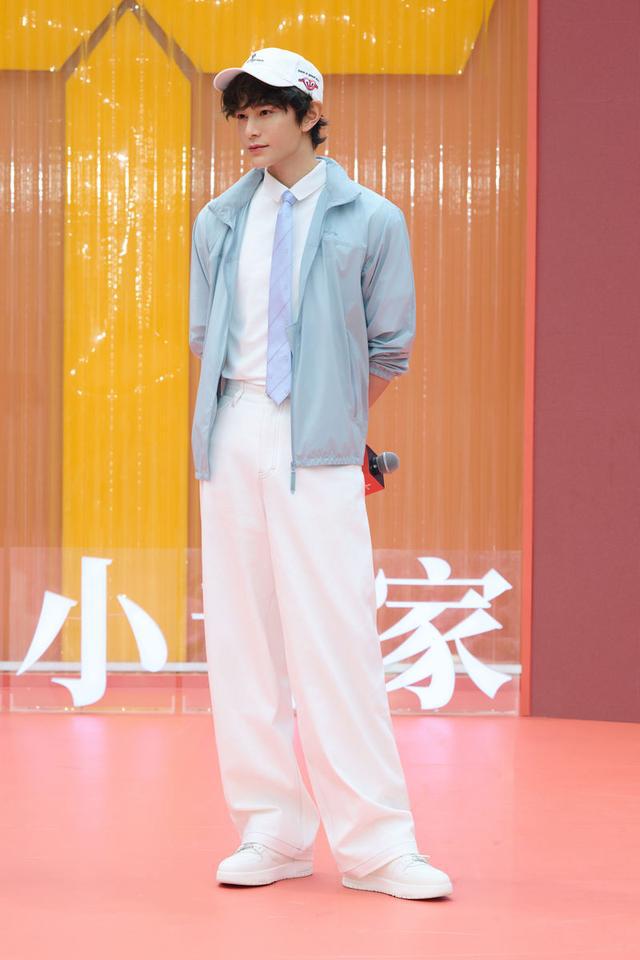 从高尔夫果岭到时尚中心比音勒芬超级单品战略解码(图4)