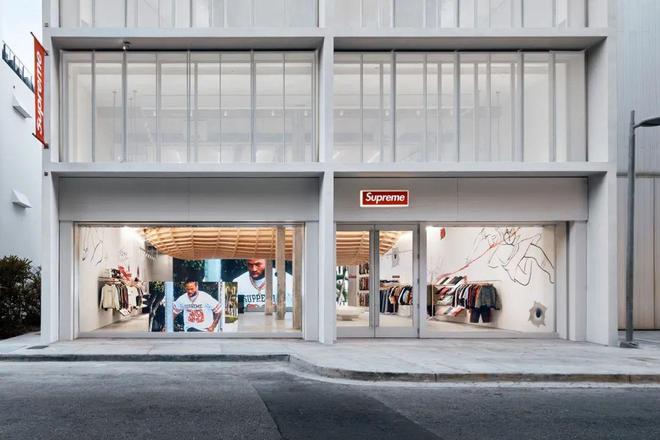 「Supreme」新店开业！BoxLogoT恤发售实物也曝光了(图1)