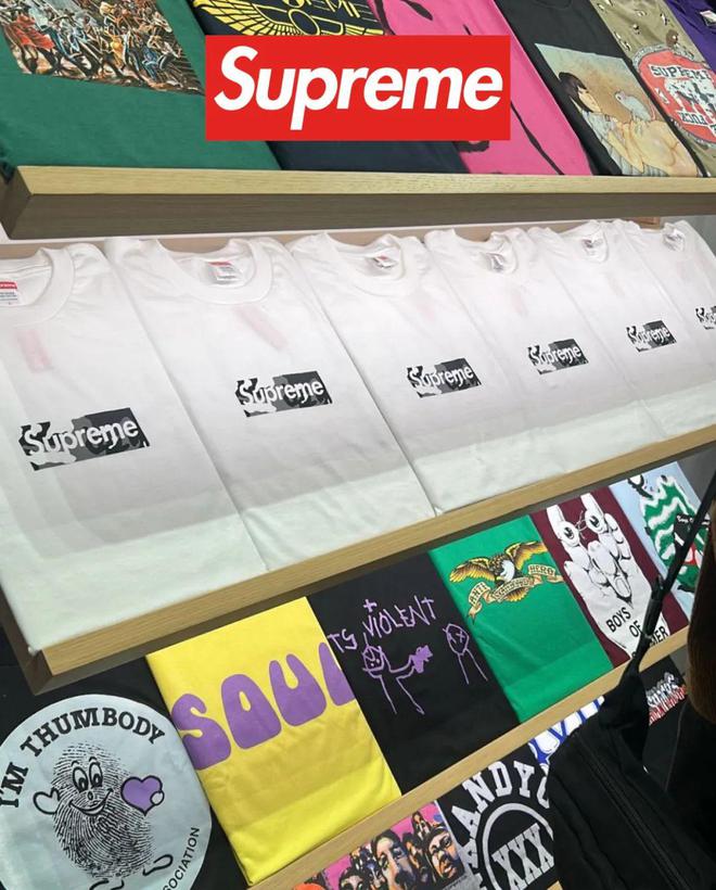 「Supreme」新店开业！BoxLogoT恤发售实物也曝光了(图3)