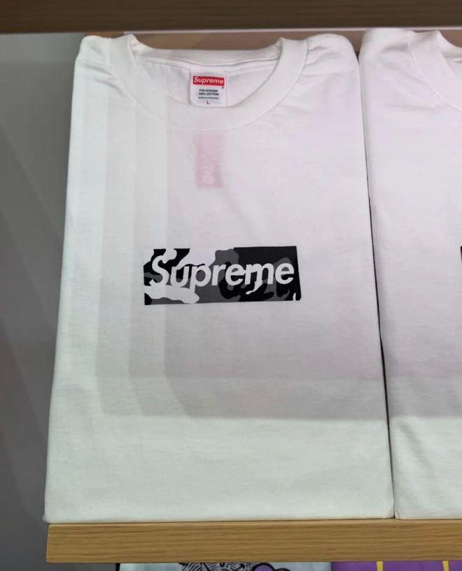 「Supreme」新店开业！BoxLogoT恤发售实物也曝光了(图2)