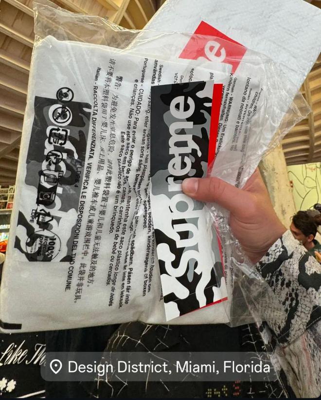 「Supreme」新店开业！BoxLogoT恤发售实物也曝光了(图4)