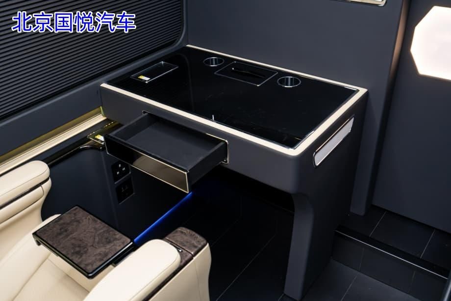 丰田考斯特10座汕头落地多少钱(图9)