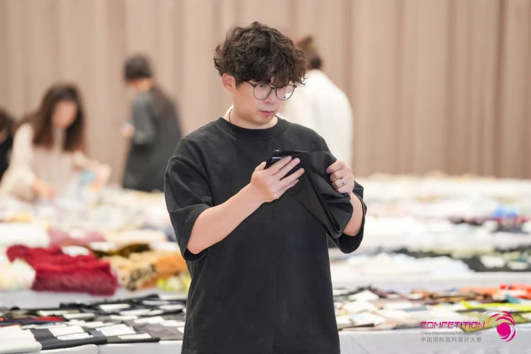 挖掘行业好设计！第54届（202627秋冬）中国流行面料入围评审走进博洋(图15)