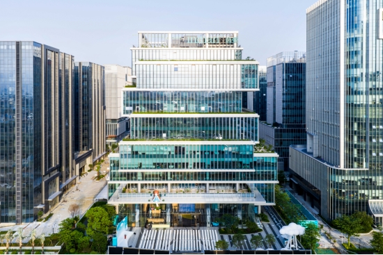 初语X武汉纺织大学功能时尚牛仔面料联合研发中心揭幕(图1)