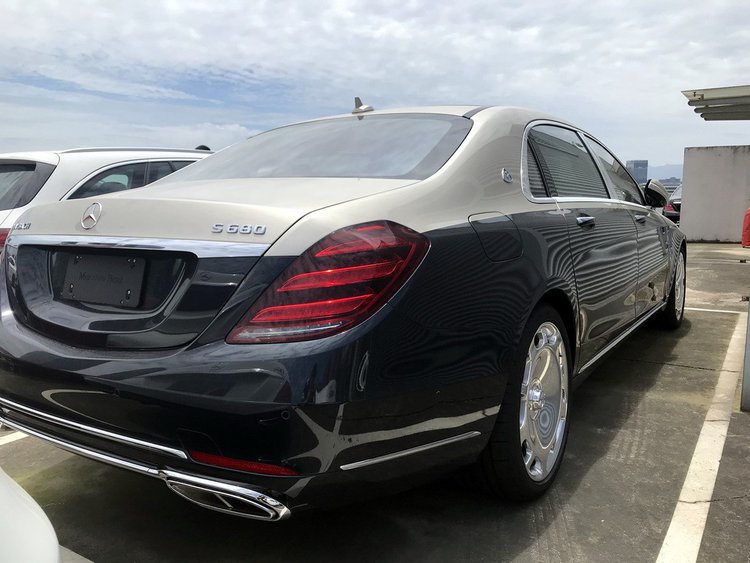 迈巴赫限量版1600万迈巴赫限量版1600万左右(图1)