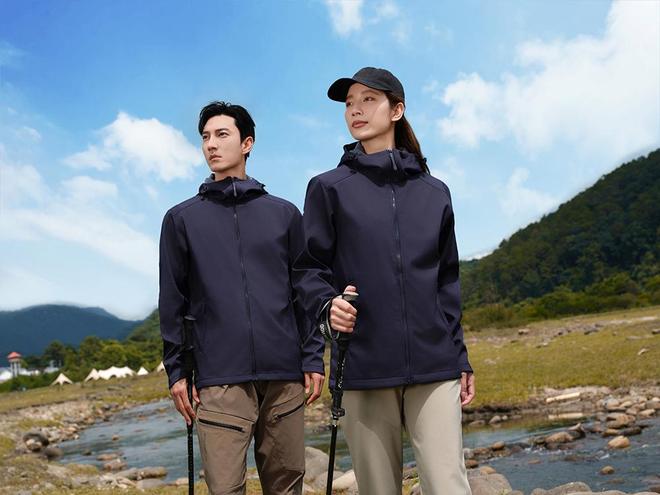 震惊！这款单层冲锋衣质量好到爆你竟然还没买？(图1)