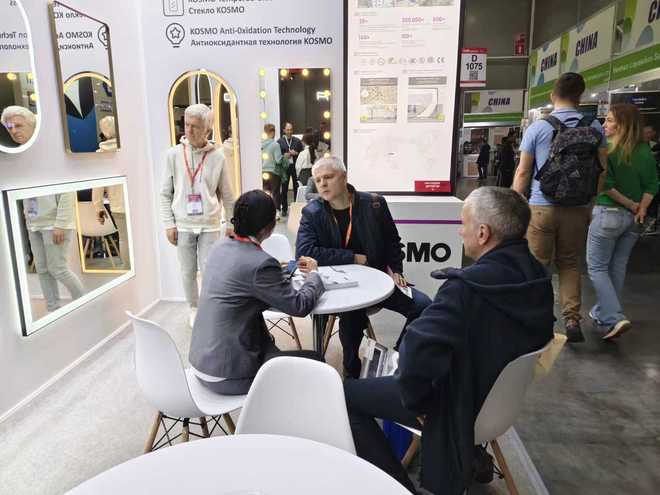 KOSMO凭卓越实力“出圈”第30届俄罗斯莫斯科国际建材展(图1)