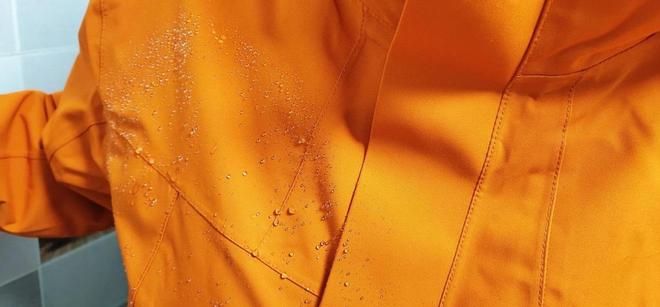 硬核七防面料征战户外果然是始祖鸟最强平替！GaKior户外冲锋衣(图7)