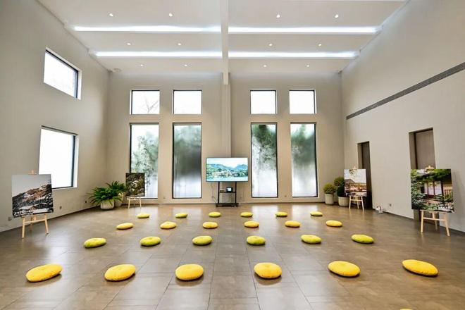 “伊”手快报在山野、在旅途中、在香气里：冬日的生活方式想象(图7)