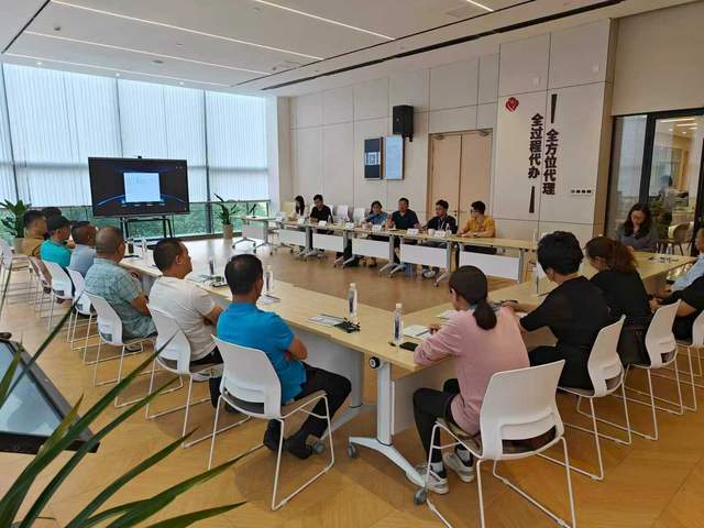 苏州吴江盛泽镇：织密服务企业“一张网”(图2)