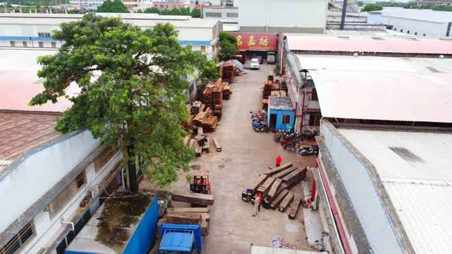 匠心铸口碑名嘉坊荣膺双奖闪耀第16届红木品牌峰会(图8)