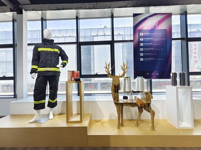 答卷十四五启程十五五｜中国轻纺城：超4400亿元！柯桥纺织交出六维升级答卷(图2)