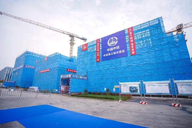 盛泽运动功能纺织面料（春季）对接会圆满举行东纺城构建全链贸易新生态！(图6)