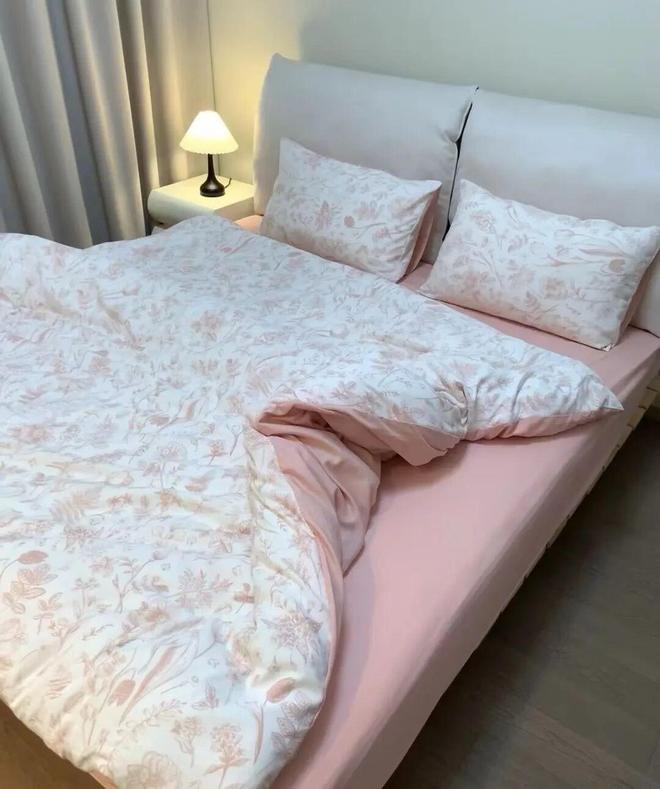 听劝夏天别再穿这种袜子了！(图1)